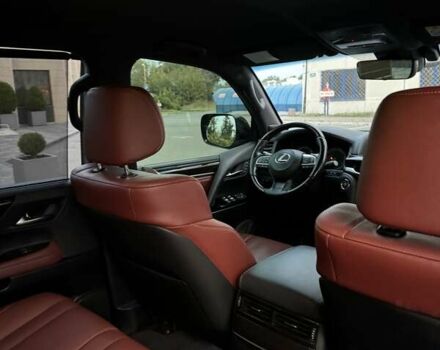 Черный Лексус ЛХ, объемом двигателя 4.46 л и пробегом 172 тыс. км за 61990 $, фото 18 на Automoto.ua