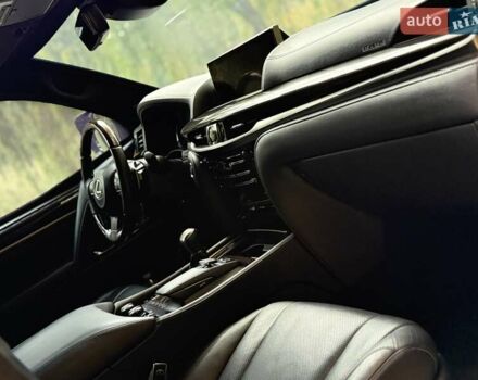 Черный Лексус ЛХ, объемом двигателя 4.5 л и пробегом 26 тыс. км за 169999 $, фото 12 на Automoto.ua