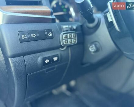 Чорний Лексус ЛХ, об'ємом двигуна 4.46 л та пробігом 260 тис. км за 55000 $, фото 27 на Automoto.ua