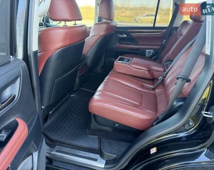 Чорний Лексус ЛХ, об'ємом двигуна 4.46 л та пробігом 260 тис. км за 55000 $, фото 31 на Automoto.ua