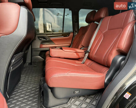 Чорний Лексус ЛХ, об'ємом двигуна 4.46 л та пробігом 109 тис. км за 85000 $, фото 17 на Automoto.ua