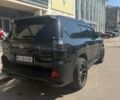 Черный Лексус ЛХ, объемом двигателя 4.46 л и пробегом 180 тыс. км за 70000 $, фото 3 на Automoto.ua