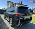 Черный Лексус ЛХ, объемом двигателя 4.46 л и пробегом 260 тыс. км за 56900 $, фото 5 на Automoto.ua
