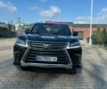 Чорний Лексус ЛХ, об'ємом двигуна 4.46 л та пробігом 111 тис. км за 64500 $, фото 1 на Automoto.ua