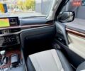 Черный Лексус ЛХ, объемом двигателя 4.5 л и пробегом 97 тыс. км за 68500 $, фото 26 на Automoto.ua