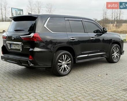 Чорний Лексус ЛХ, об'ємом двигуна 5.66 л та пробігом 260 тис. км за 56500 $, фото 13 на Automoto.ua