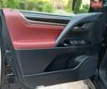 Черный Лексус ЛХ, объемом двигателя 5.66 л и пробегом 260 тыс. км за 65000 $, фото 17 на Automoto.ua