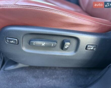 Чорний Лексус ЛХ, об'ємом двигуна 4.46 л та пробігом 260 тис. км за 55000 $, фото 22 на Automoto.ua