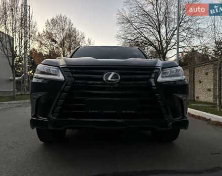 Черный Лексус ЛХ, объемом двигателя 5.66 л и пробегом 158 тыс. км за 69900 $, фото 111 на Automoto.ua