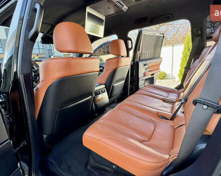 Черный Лексус ЛХ, объемом двигателя 4.46 л и пробегом 185 тыс. км за 67500 $, фото 98 на Automoto.ua