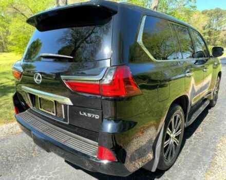 Черный Лексус ЛХ, объемом двигателя 5.7 л и пробегом 45 тыс. км за 36000 $, фото 3 на Automoto.ua