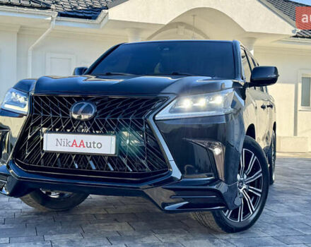 Черный Лексус ЛХ, объемом двигателя 4.46 л и пробегом 185 тыс. км за 67500 $, фото 13 на Automoto.ua