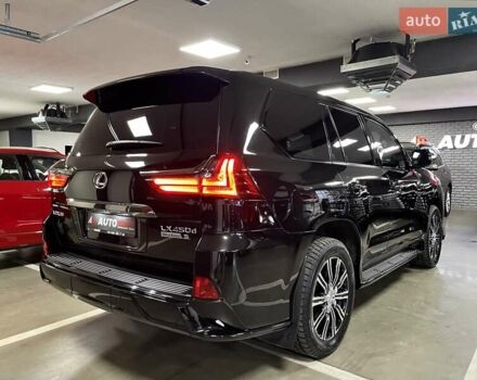 Чорний Лексус ЛХ, об'ємом двигуна 4.46 л та пробігом 74 тис. км за 79700 $, фото 12 на Automoto.ua