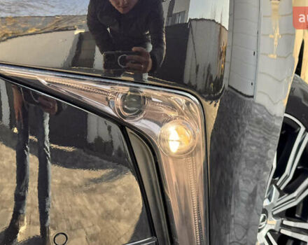 Черный Лексус ЛХ, объемом двигателя 4.46 л и пробегом 185 тыс. км за 67500 $, фото 5 на Automoto.ua