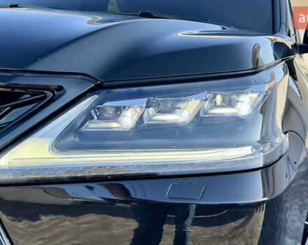 Черный Лексус ЛХ, объемом двигателя 4.46 л и пробегом 185 тыс. км за 67500 $, фото 4 на Automoto.ua