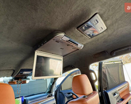 Черный Лексус ЛХ, объемом двигателя 4.46 л и пробегом 185 тыс. км за 67500 $, фото 102 на Automoto.ua