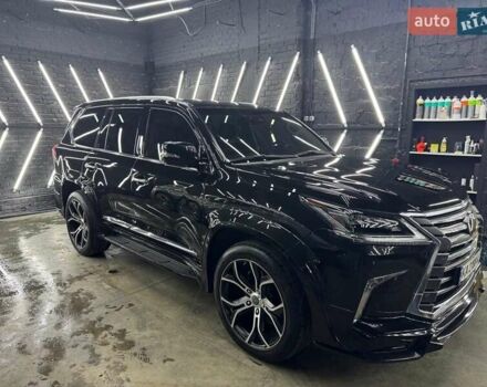 Лексус ЛХ 2018 у Києві на Automoto.ua Чорний Лексус ЛХ, об'ємом двигуна 4.46 л та пробігом 140 тис. км за 72000 $, фото 1 на Automoto.ua