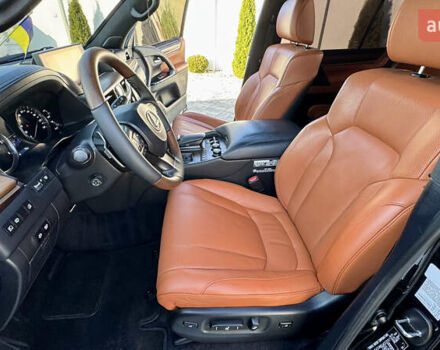 Черный Лексус ЛХ, объемом двигателя 4.46 л и пробегом 185 тыс. км за 67500 $, фото 54 на Automoto.ua