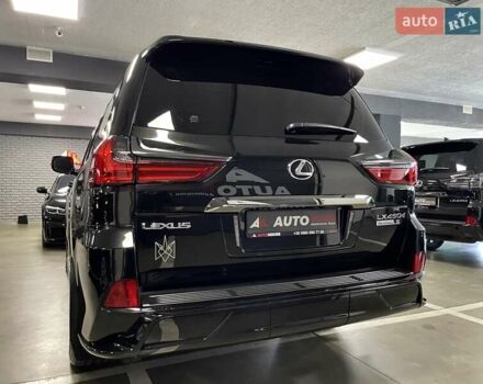 Лексус ЛХ 2018 у Львові на Automoto.ua Чорний Лексус ЛХ, об'ємом двигуна 4.46 л та пробігом 72 тис. км за 81700 $, фото 14 на Automoto.ua