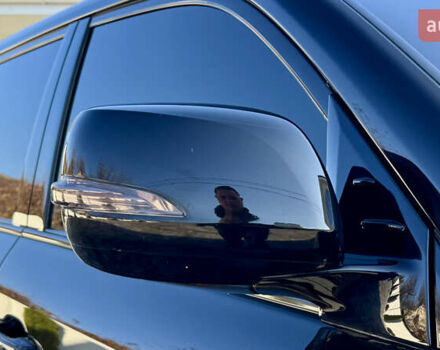 Черный Лексус ЛХ, объемом двигателя 4.46 л и пробегом 185 тыс. км за 67500 $, фото 32 на Automoto.ua