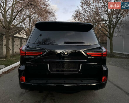 Черный Лексус ЛХ, объемом двигателя 5.66 л и пробегом 158 тыс. км за 69900 $, фото 97 на Automoto.ua