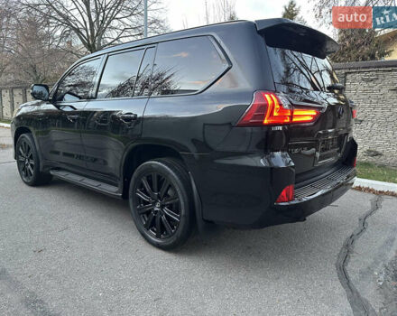 Черный Лексус ЛХ, объемом двигателя 5.66 л и пробегом 158 тыс. км за 69900 $, фото 11 на Automoto.ua