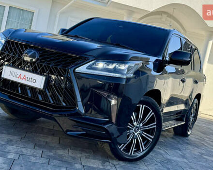 Черный Лексус ЛХ, объемом двигателя 4.46 л и пробегом 185 тыс. км за 67500 $, фото 3 на Automoto.ua