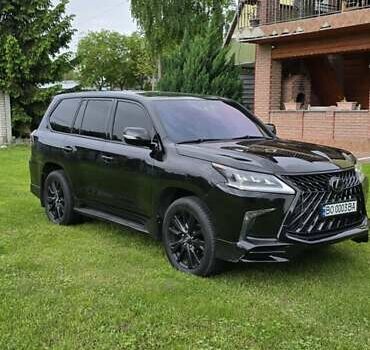 Лексус ЛХ 2018 в Тернополе на Automoto.ua Черный Лексус ЛХ, объемом двигателя 4.46 л и пробегом 182 тыс. км за 66500 $, фото 11 на Automoto.ua