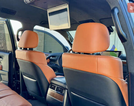 Черный Лексус ЛХ, объемом двигателя 4.46 л и пробегом 185 тыс. км за 67500 $, фото 95 на Automoto.ua