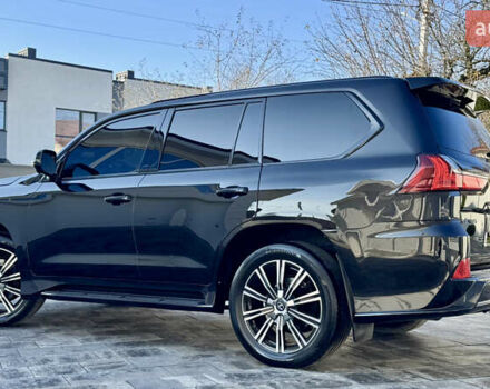 Черный Лексус ЛХ, объемом двигателя 4.46 л и пробегом 185 тыс. км за 67500 $, фото 35 на Automoto.ua