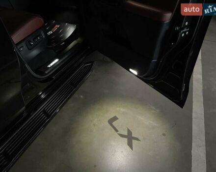 Лексус ЛХ 2018 у Львові на Automoto.ua Чорний Лексус ЛХ, об'ємом двигуна 4.46 л та пробігом 72 тис. км за 81700 $, фото 78 на Automoto.ua
