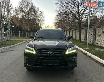 Черный Лексус ЛХ, объемом двигателя 5.66 л и пробегом 158 тыс. км за 69900 $, фото 75 на Automoto.ua