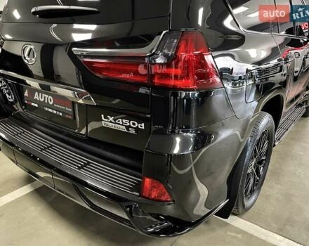 Лексус ЛХ 2018 у Львові на Automoto.ua Чорний Лексус ЛХ, об'ємом двигуна 4.46 л та пробігом 72 тис. км за 81700 $, фото 73 на Automoto.ua