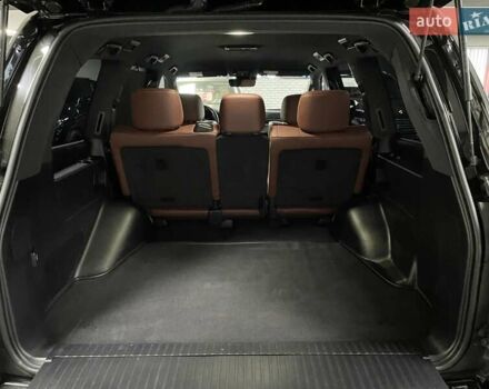 Чорний Лексус ЛХ, об'ємом двигуна 4.46 л та пробігом 74 тис. км за 79700 $, фото 22 на Automoto.ua