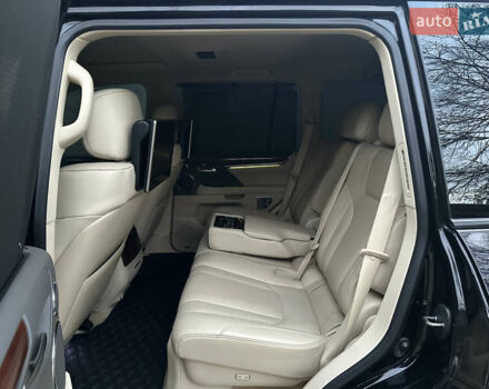 Черный Лексус ЛХ, объемом двигателя 5.66 л и пробегом 158 тыс. км за 69900 $, фото 43 на Automoto.ua