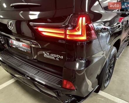 Лексус ЛХ 2018 у Львові на Automoto.ua Чорний Лексус ЛХ, об'ємом двигуна 4.46 л та пробігом 72 тис. км за 81700 $, фото 74 на Automoto.ua