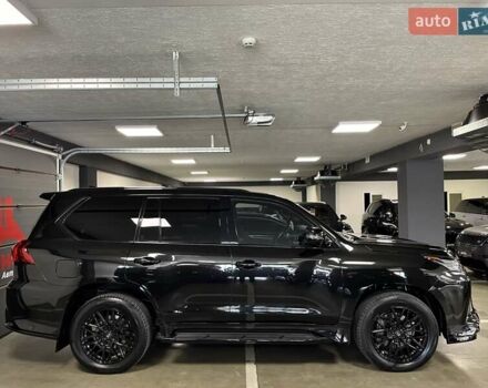 Лексус ЛХ 2018 у Львові на Automoto.ua Чорний Лексус ЛХ, об'ємом двигуна 4.46 л та пробігом 72 тис. км за 81700 $, фото 8 на Automoto.ua