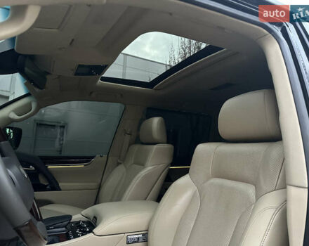 Черный Лексус ЛХ, объемом двигателя 5.66 л и пробегом 158 тыс. км за 69900 $, фото 39 на Automoto.ua