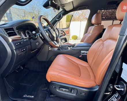 Черный Лексус ЛХ, объемом двигателя 4.46 л и пробегом 185 тыс. км за 67500 $, фото 52 на Automoto.ua