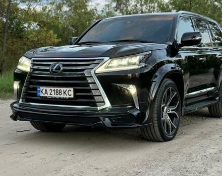 Лексус ЛХ 2018 у Києві на Automoto.ua Чорний Лексус ЛХ, об'ємом двигуна 4.46 л та пробігом 140 тис. км за 72000 $, фото 6 на Automoto.ua
