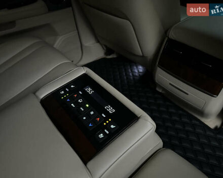 Черный Лексус ЛХ, объемом двигателя 5.66 л и пробегом 158 тыс. км за 69900 $, фото 57 на Automoto.ua