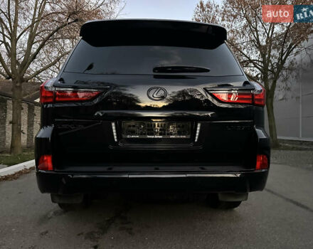 Черный Лексус ЛХ, объемом двигателя 5.66 л и пробегом 158 тыс. км за 69900 $, фото 96 на Automoto.ua