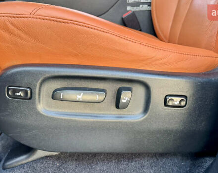 Черный Лексус ЛХ, объемом двигателя 4.46 л и пробегом 185 тыс. км за 67500 $, фото 74 на Automoto.ua