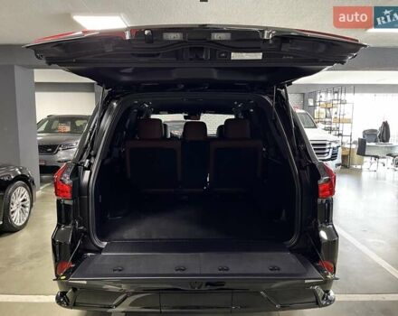 Лексус ЛХ 2018 у Львові на Automoto.ua Чорний Лексус ЛХ, об'ємом двигуна 4.46 л та пробігом 72 тис. км за 81700 $, фото 20 на Automoto.ua