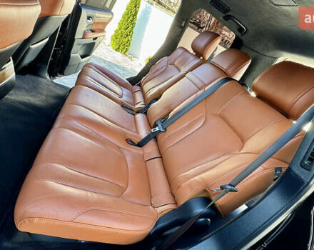 Черный Лексус ЛХ, объемом двигателя 4.46 л и пробегом 185 тыс. км за 67500 $, фото 104 на Automoto.ua