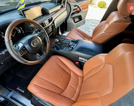 Черный Лексус ЛХ, объемом двигателя 4.46 л и пробегом 185 тыс. км за 67500 $, фото 51 на Automoto.ua