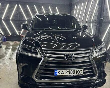 Лексус ЛХ 2018 у Києві на Automoto.ua Чорний Лексус ЛХ, об'ємом двигуна 4.46 л та пробігом 140 тис. км за 72000 $, фото 2 на Automoto.ua