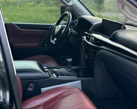 Чорний Лексус ЛХ, об'ємом двигуна 4.5 л та пробігом 129 тис. км за 72000 $, фото 10 на Automoto.ua