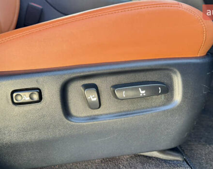 Черный Лексус ЛХ, объемом двигателя 4.46 л и пробегом 185 тыс. км за 67500 $, фото 84 на Automoto.ua