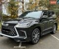 Черный Лексус ЛХ, объемом двигателя 5.66 л и пробегом 89 тыс. км за 75000 $, фото 6 на Automoto.ua
